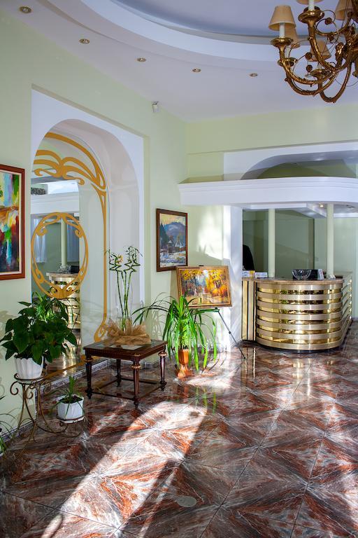 Astoria Hotel Dnjepropetovsk Buitenkant foto