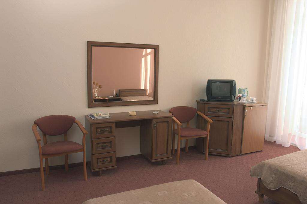 Astoria Hotel Dnjepropetovsk Kamer foto